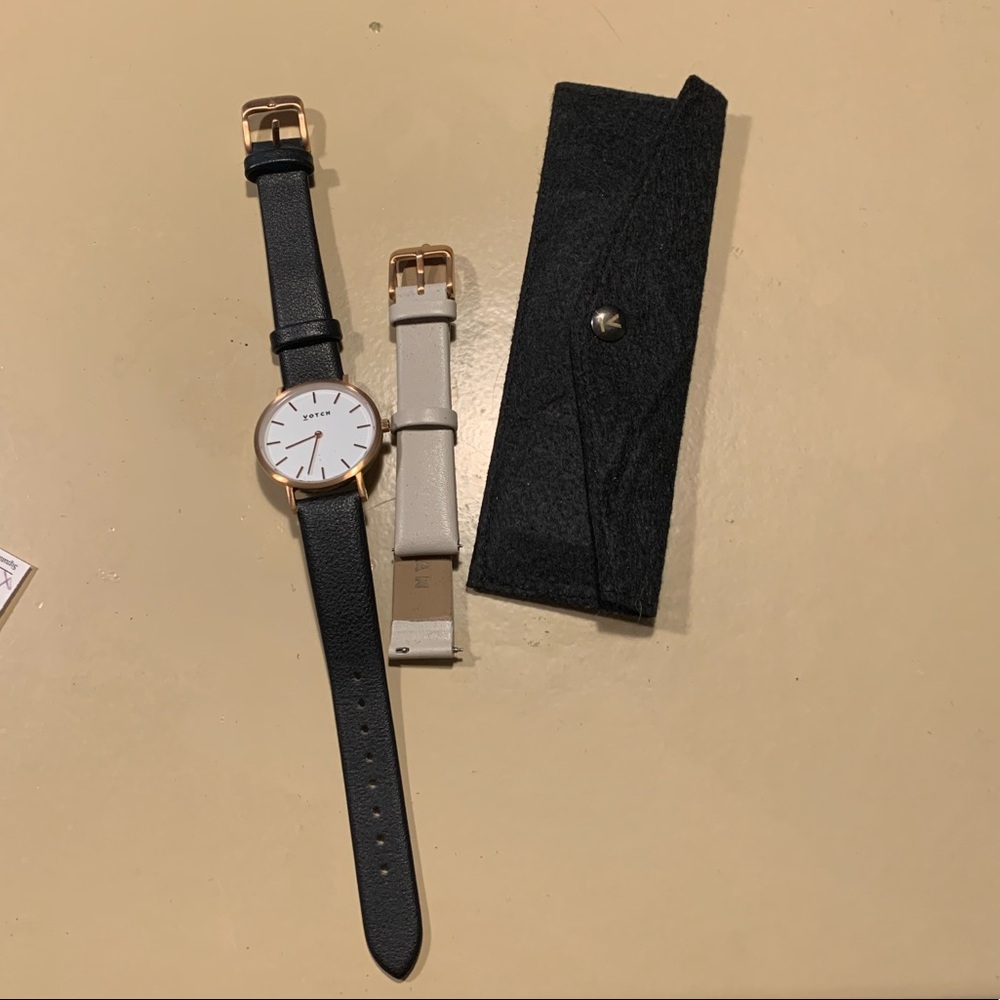 Votch vegan classic petite watch